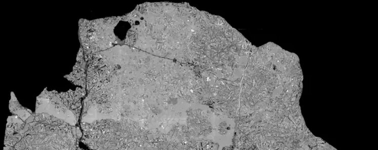 El meteorito lunar ms joven encontrado en la Tierra revela el pasado volcnico de la Luna