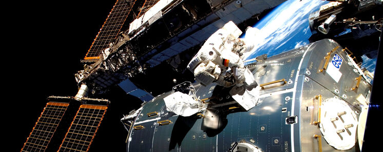 Columbus cumple 100000 rbitas un hito de la ciencia europea en la ISS