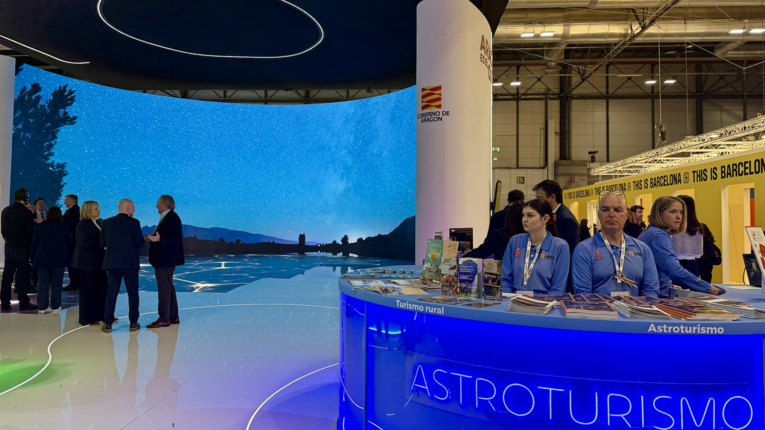 La agenda del astroturismo marca FITUR 2026 eclipses destinos y cielos estrellados