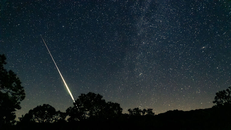 Perseidas en Extremadura seis lugares increbles para ver la lluvia de estrellas