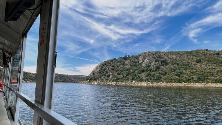 De Ceclavn a Monfortinho crucero fluvial termas y ruta de estrellas en La Raya