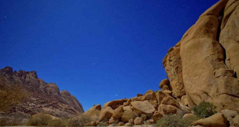 Spitzkoppe el paisaje de Namibia donde la Va Lctea parece tocar la roca