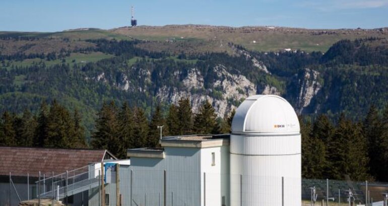 El Observatorio de Mont Soleil un balcn bajo las estrellas en Suiza