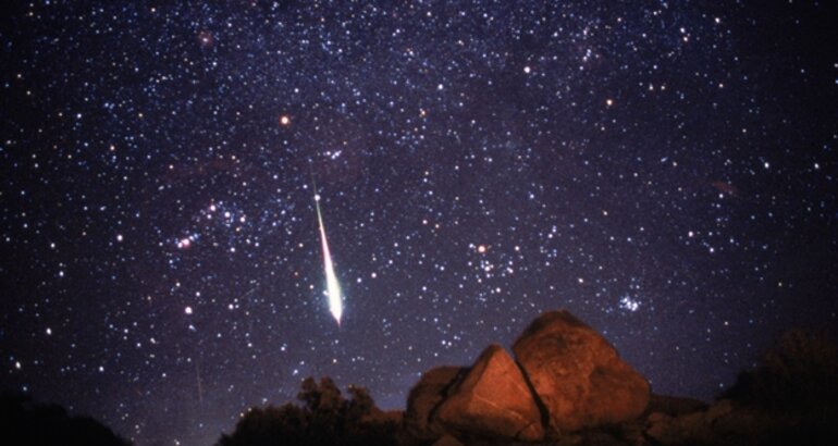 Lluvia de estrellas de las Lenidas 2018