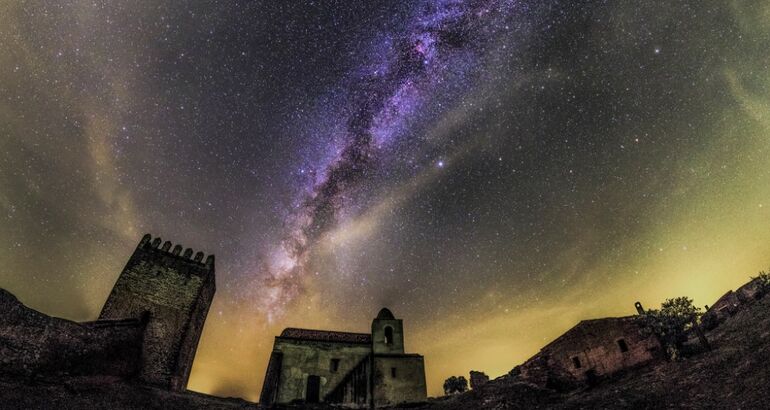 Alqueva un balcn con vistas al espacio profundo