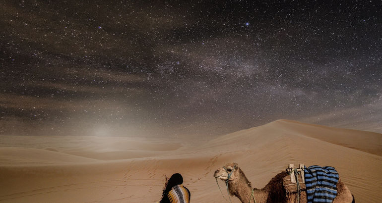 Mhamid un portal al cielo de Marruecos en el desierto del Sahara