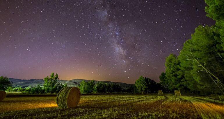 Tocar las estrellas desde la Comarca de Gdar Javalambre