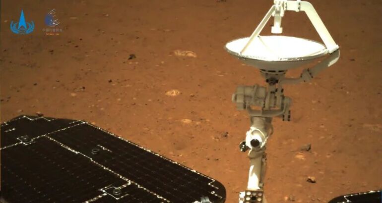 El rover de China manda sus primeros selfies desde Marte