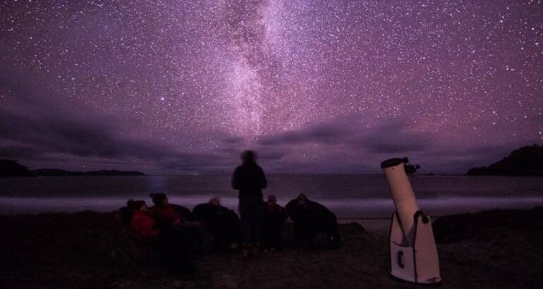 La Gran Barrera entre el mar y las estrellas de Nueva Zelanda