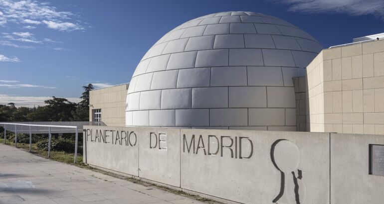 Planetario de Madrid 35 aos e incontables estrellas