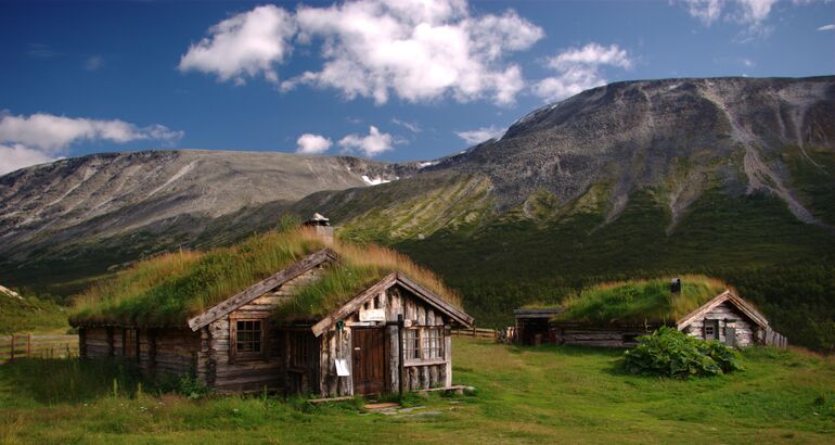 Dnde encontrar estrellas y animales extintos en Noruega