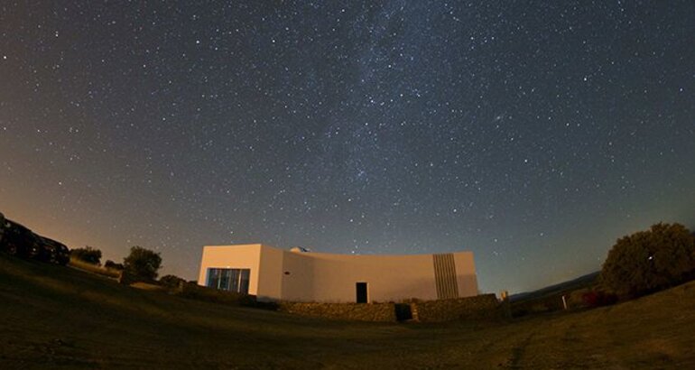 Los viajeros quieren al Observatorio del Lago Alqueva en Monsaraz