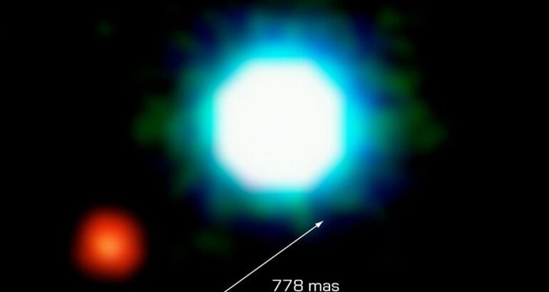 Cul fue la primera foto de un exoplaneta