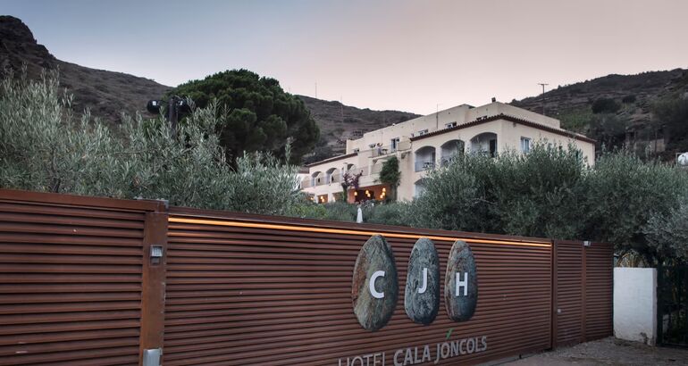 Hotel Cala Jncols astroturismo y sostenibilidad en la Costa Brava