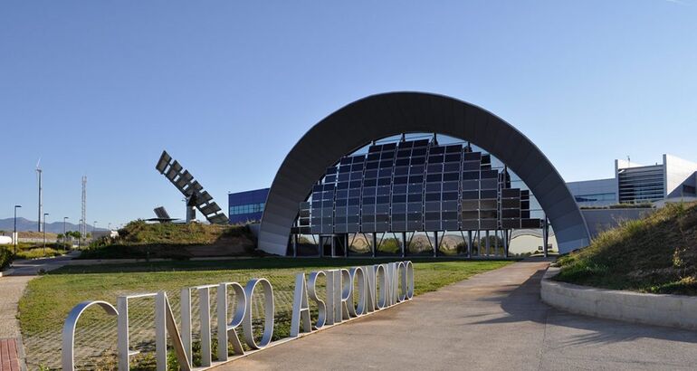 El Planetario de Aragn astronoma para todos los sentidos  