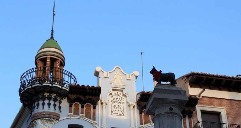 El torren de la Casa El Torico en Teruel un mirador astronmico del modernismo