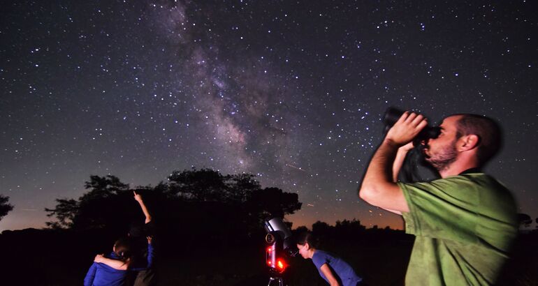 Verano de estrellas en Cabaeros del II Festival de Astroturismo a las Perseidas 2025