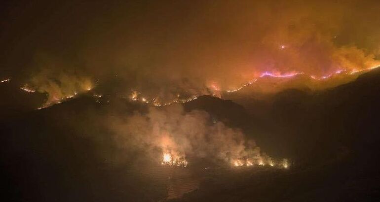 Cuando el cielo tambin arde Extremadura resiste