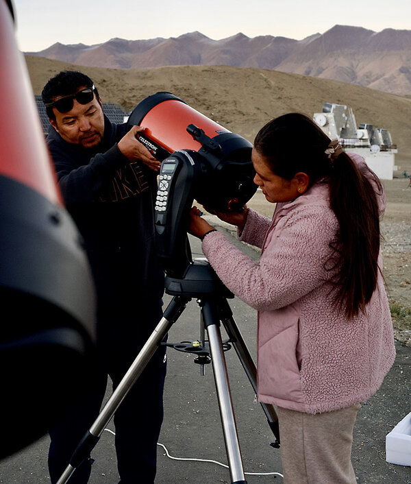 mujeres astroturismo