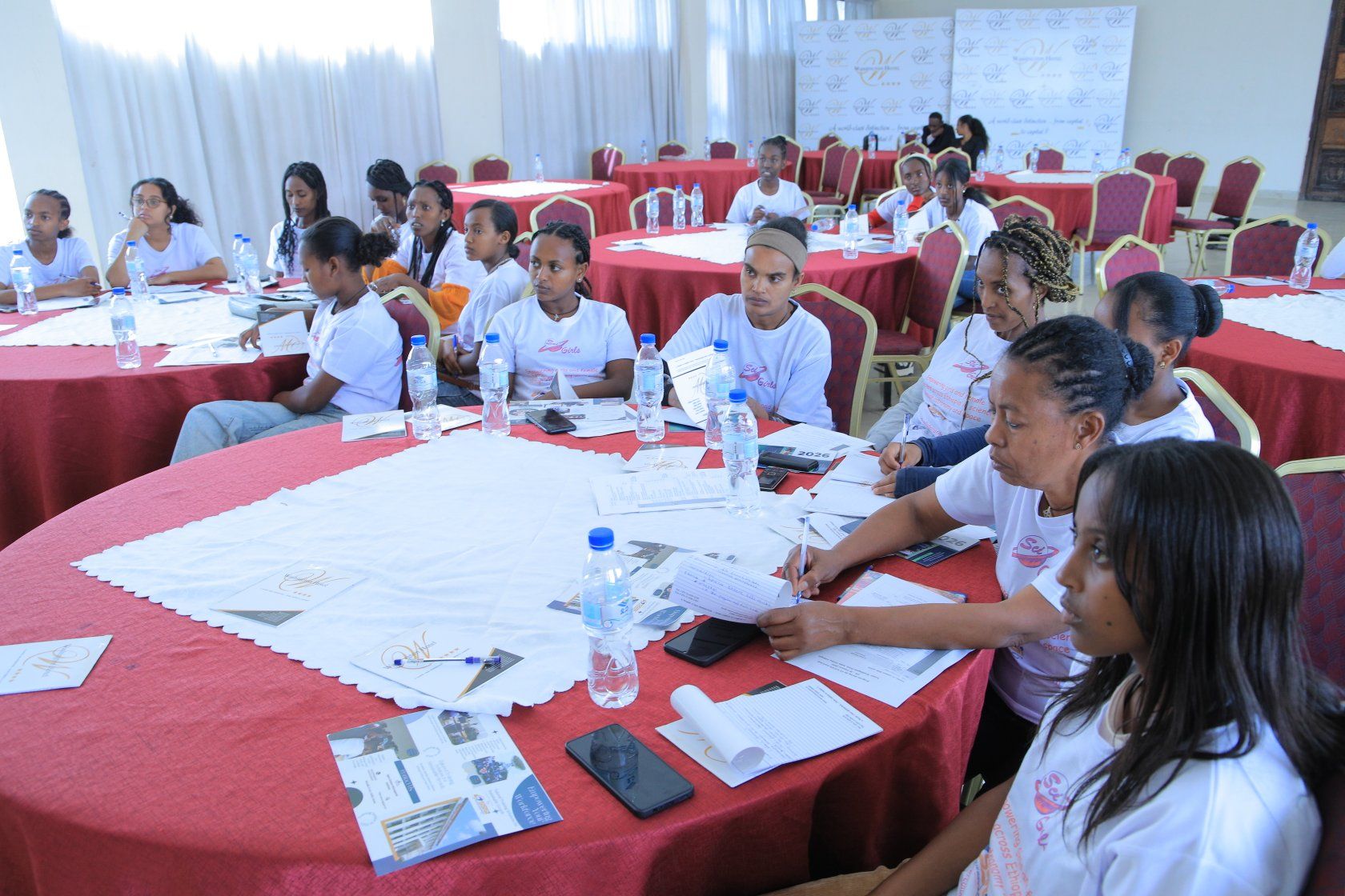 mujeres astroturismo