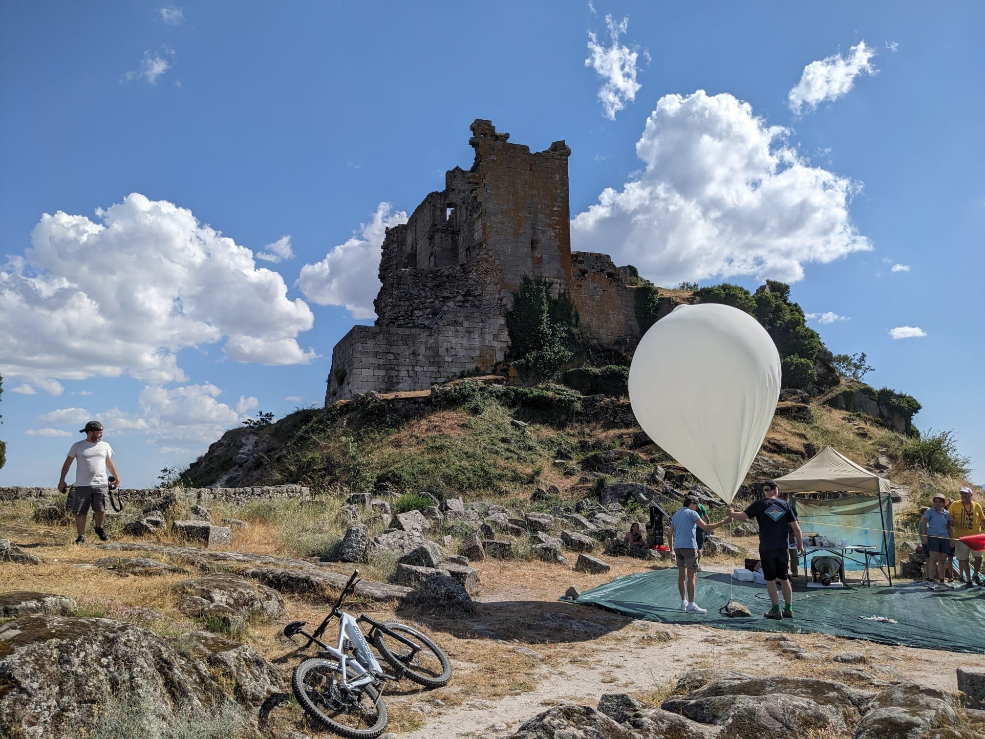 lanzamiento sonda eclipse sierra de gata