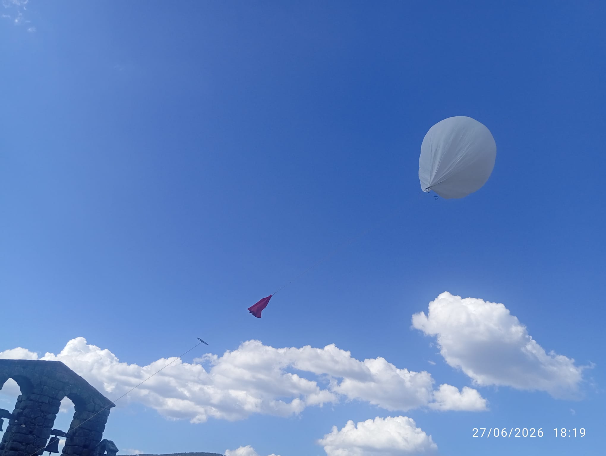 lanzamiento sonda eclipse sierra de gata