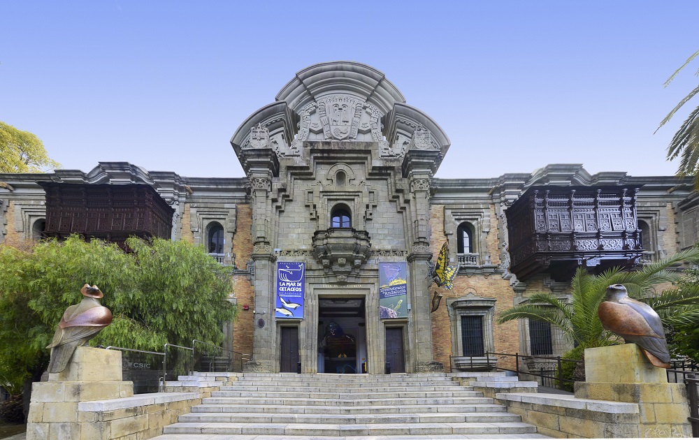 Fachada del Museo Casa de la Ciencia Sevilla