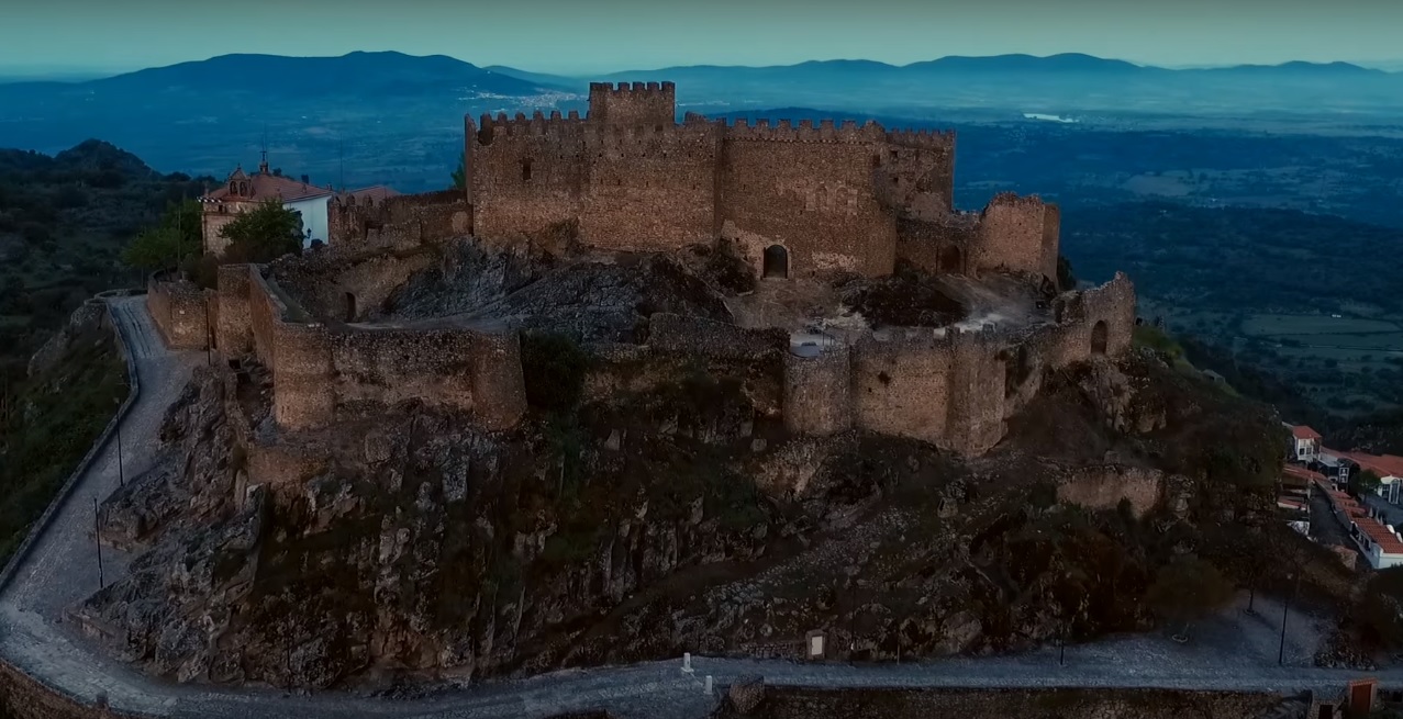 Castillo Montánchez