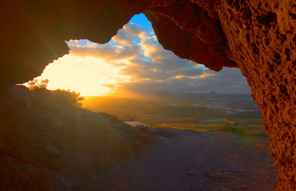 solsticio de verano cueva