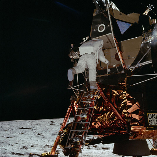 aldrin en la luna