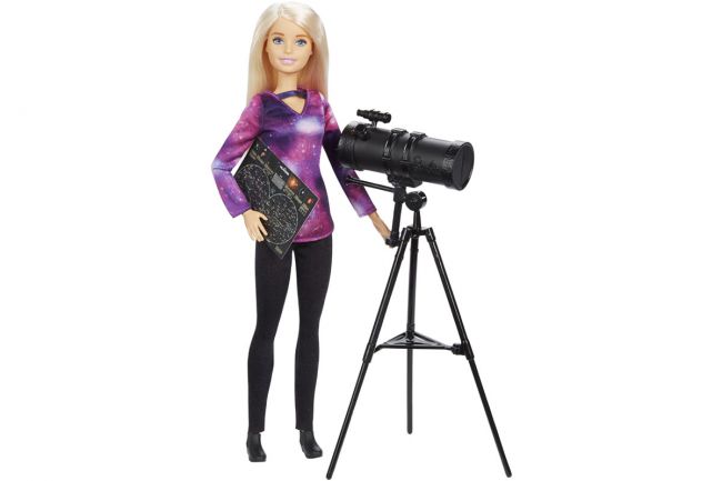 Barbie astronauta y astrofísica