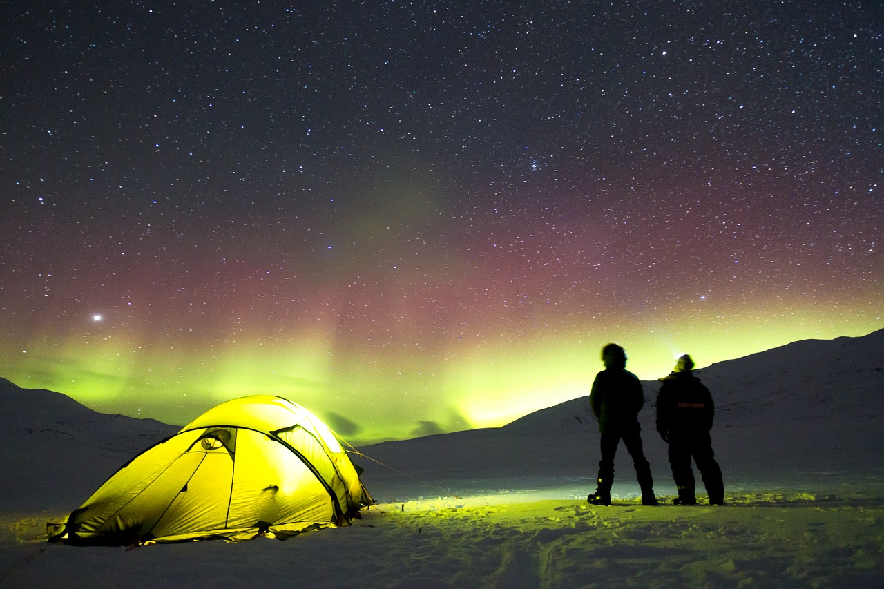 auroras boreales acampada