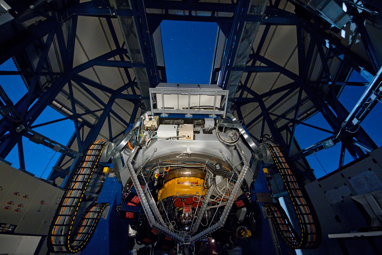 VLT Survey Telescope (VST) 