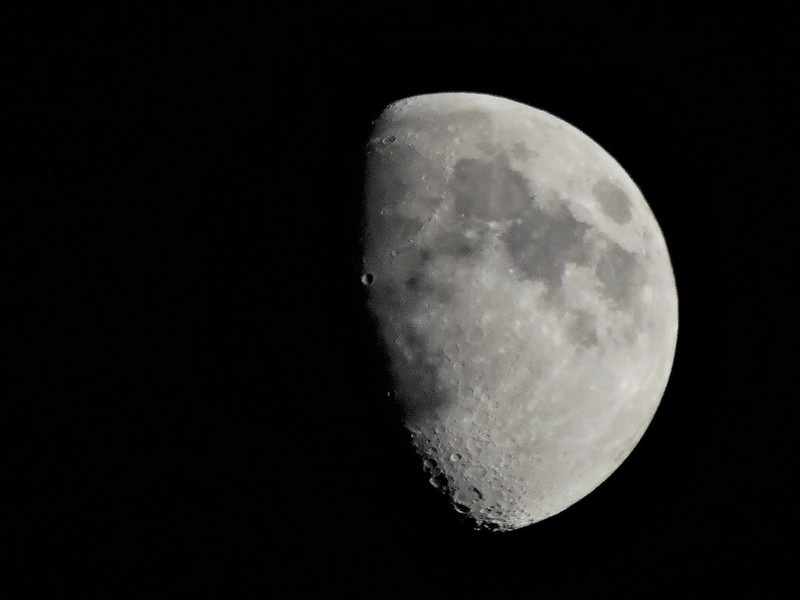 noche internacional de observar la luna