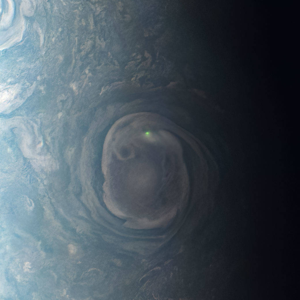 Misión Juno, rayos