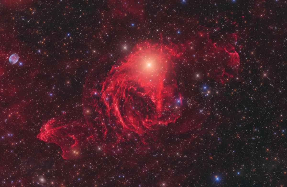 nebulosas  by Marcel Drechsler