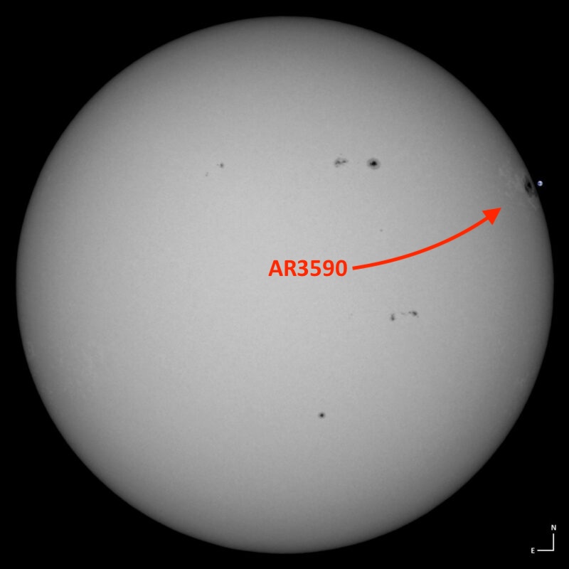 AR3590 mancha solar