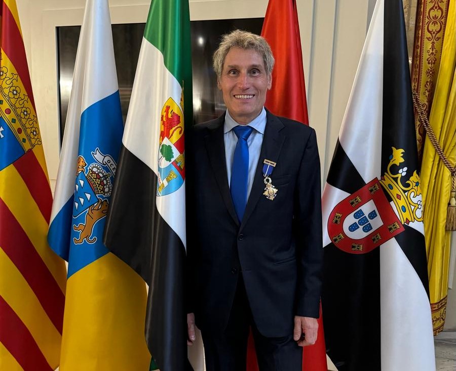 josé luis quiñones entre encinas