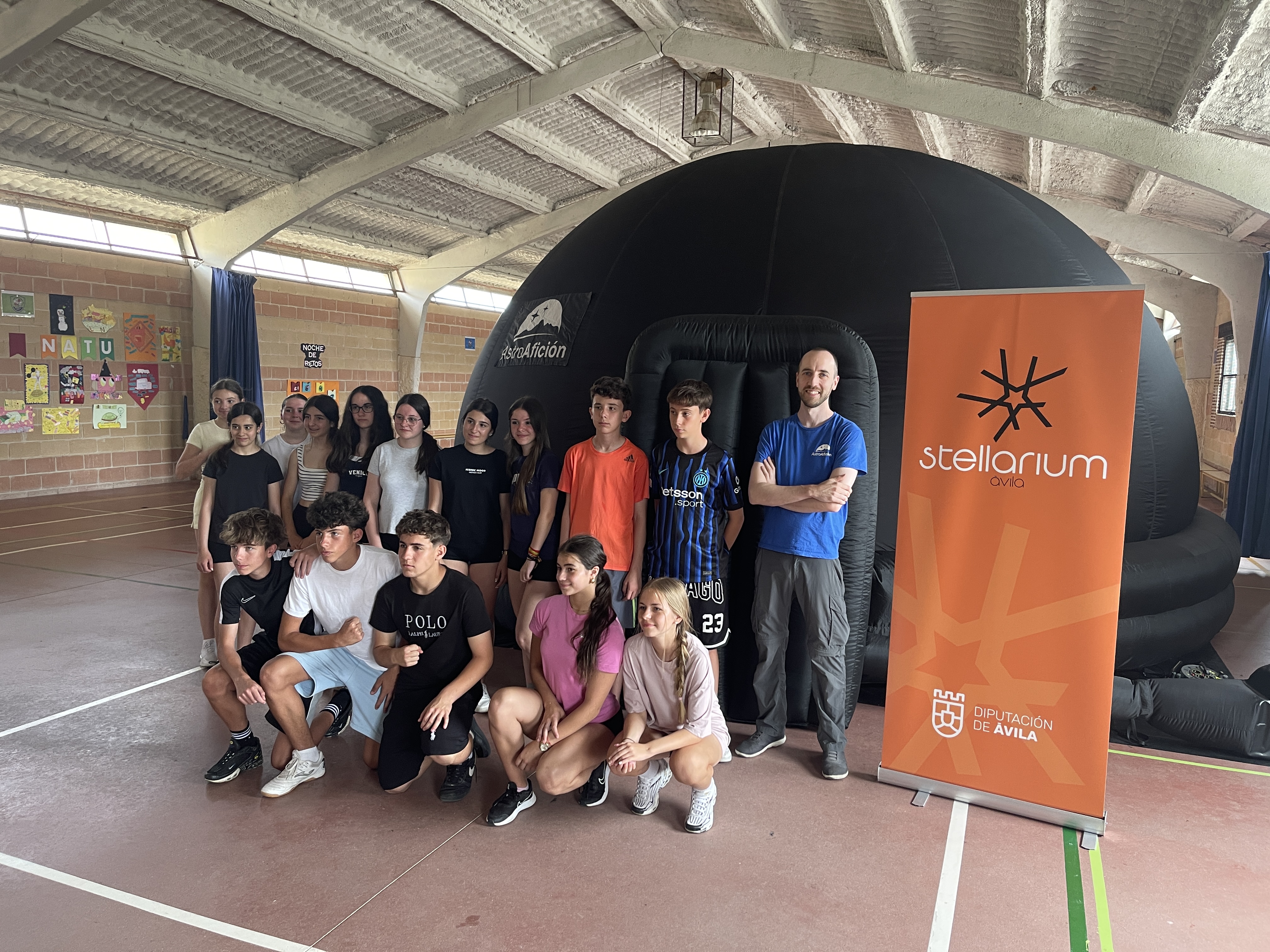 Taller de estrellas en Naturavila 2025